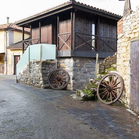 Casa Delfina Guest House Pravia Bagian luar foto