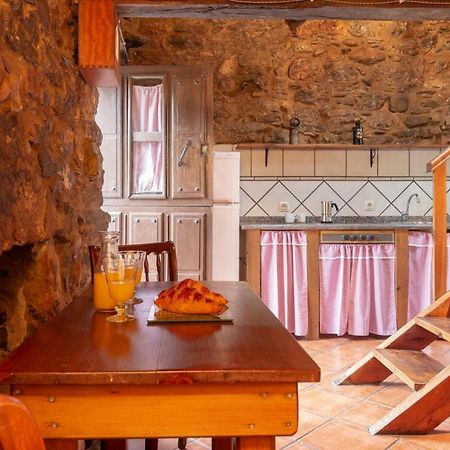 Casa Delfina Guest House Pravia Bagian luar foto