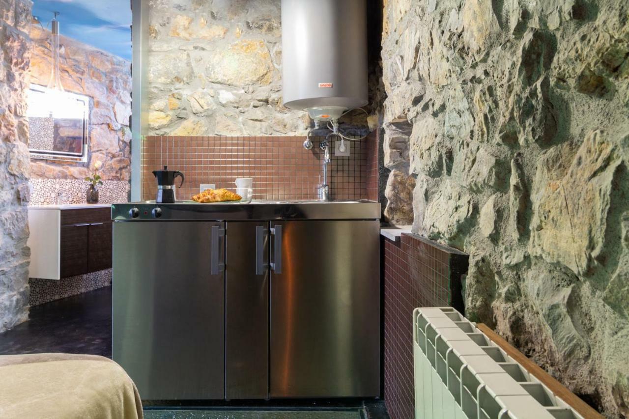 Casa Delfina Guest House Pravia Bagian luar foto